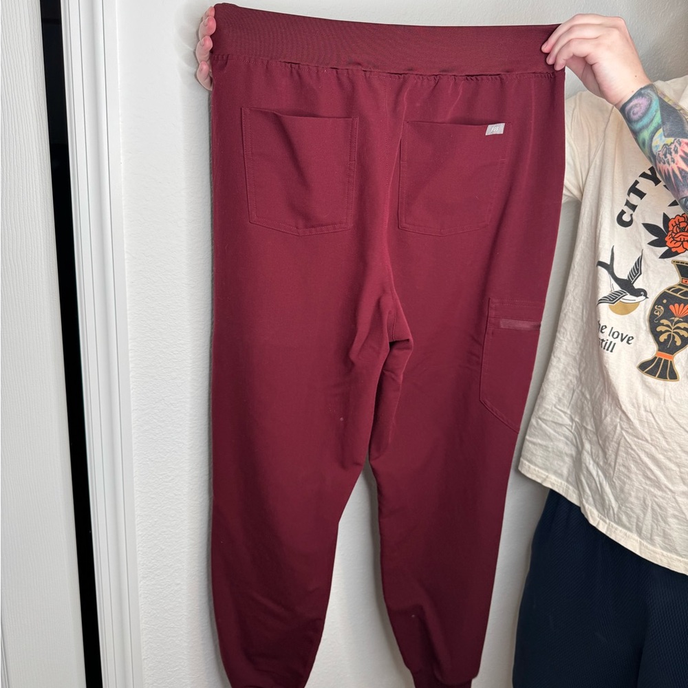 Figs Zamora high waisted joggers scrub pants in burgundy
